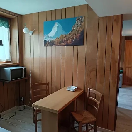 Monolocale Cervinia - Rododendro - In-out Апартаменты *